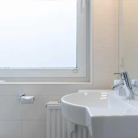 Haus Roland, 19 Daire *